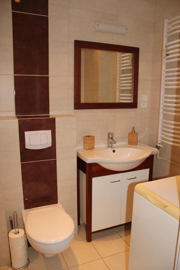 Maria Apartment คาร์ปัตซ์ ภายนอก รูปภาพ
